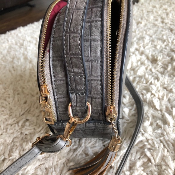 Gray shoulder Crossbody bag - Picture 3 of 6